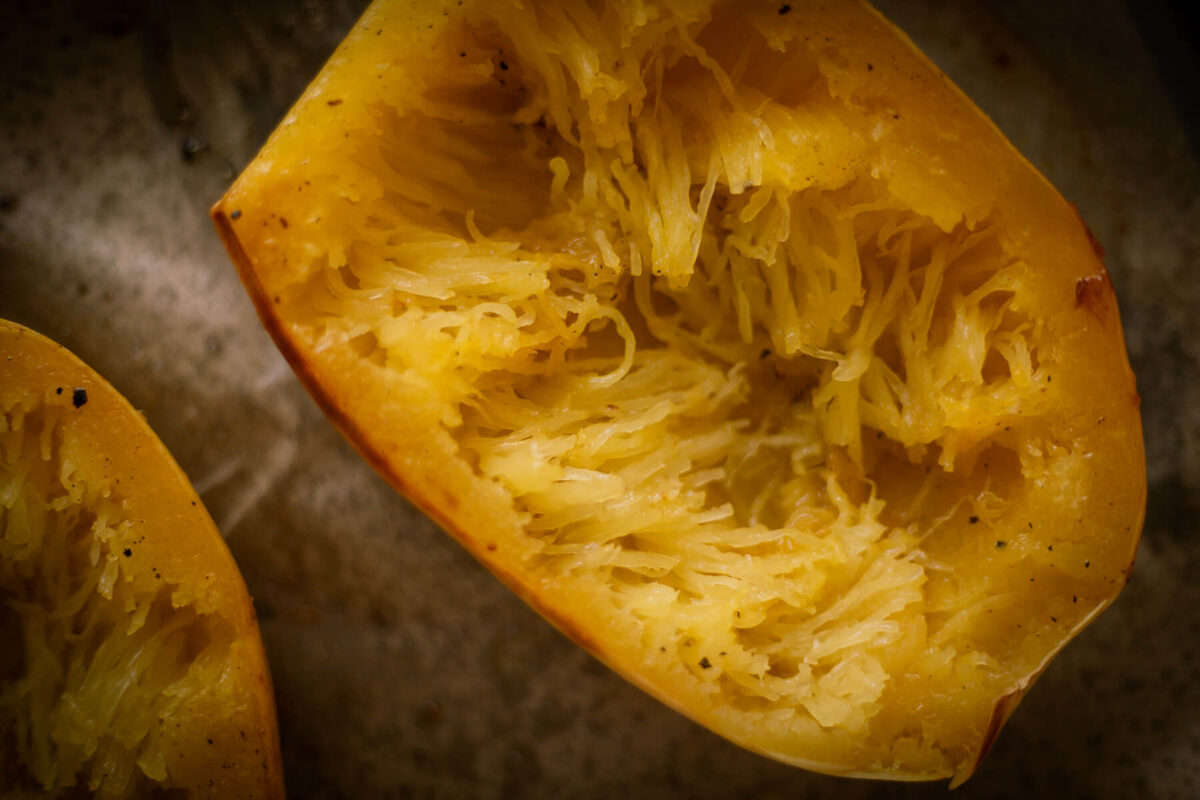 up close view of roasted spaghetti squash